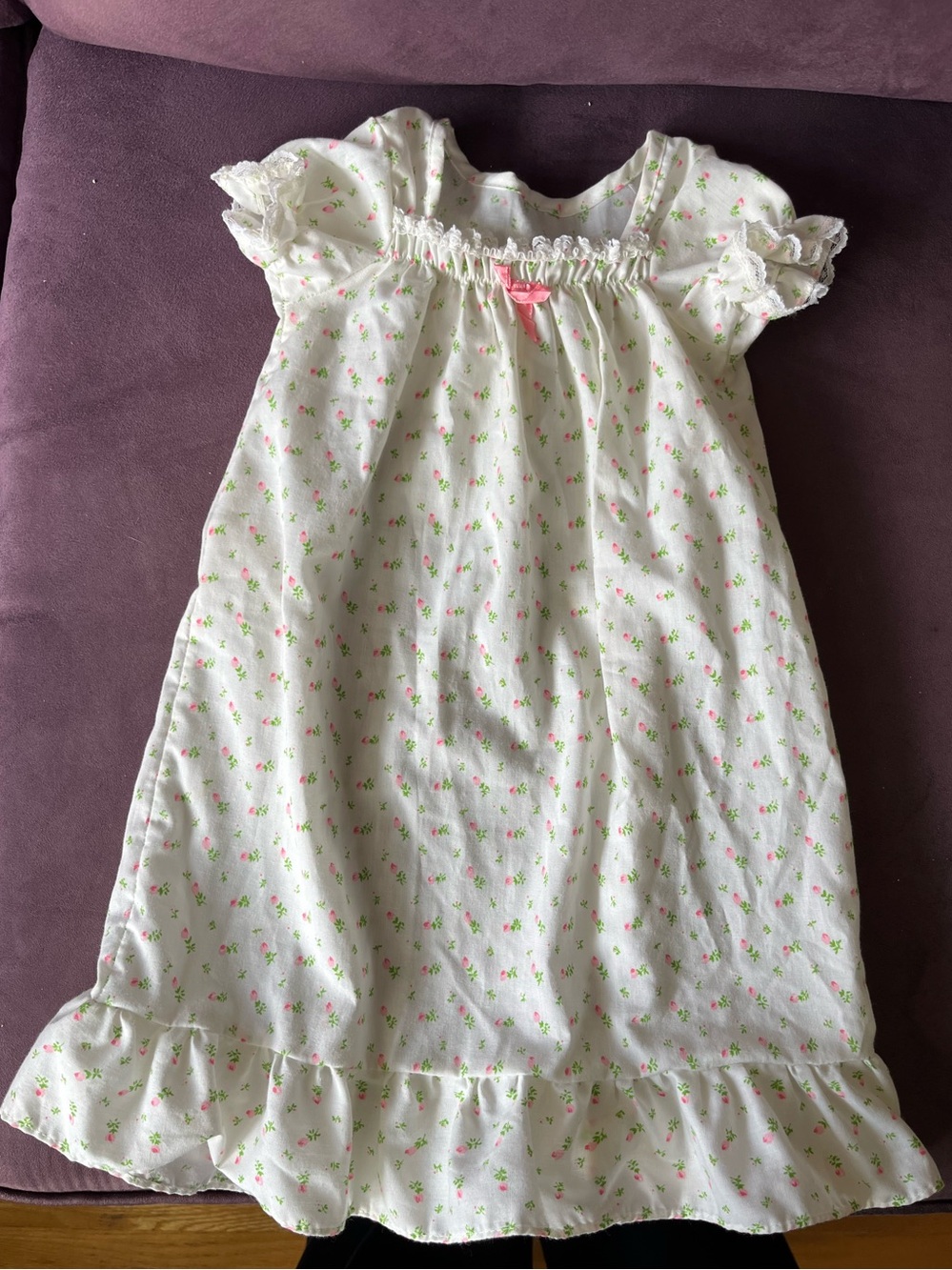Baby/Toddler Girl White with pink rosebud Floral Nightgown with matching Robe